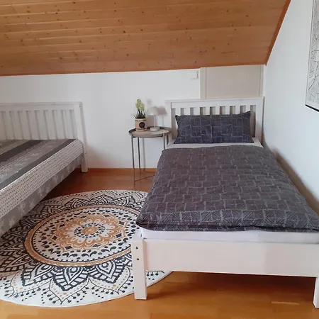 Gaestewohnung In Bei Straubing * Parkstetten