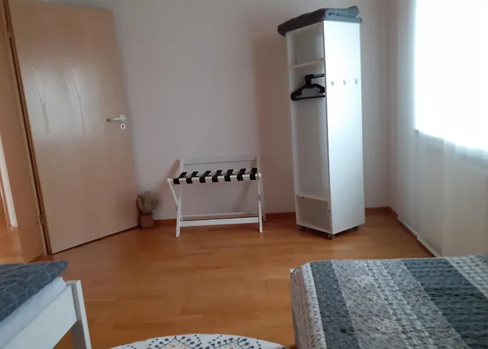 Проживание в семье Gaestewohnung In Bei Straubing Parkstetten